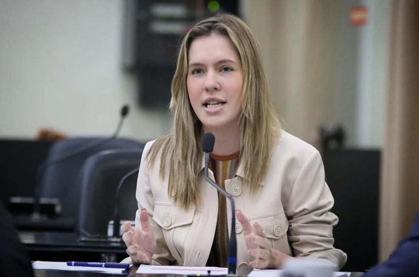 770eef4a-5737-4e29-a3fb-4a23c98ed5d2