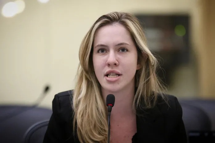 eb96a7ac-d273-466d-b546-714fbfc7a0ea