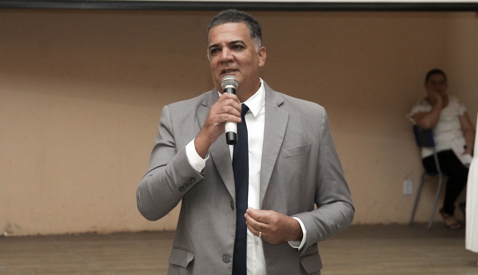 a7b3d2e9-1cce-4eec-b6c1-46c60d10571b