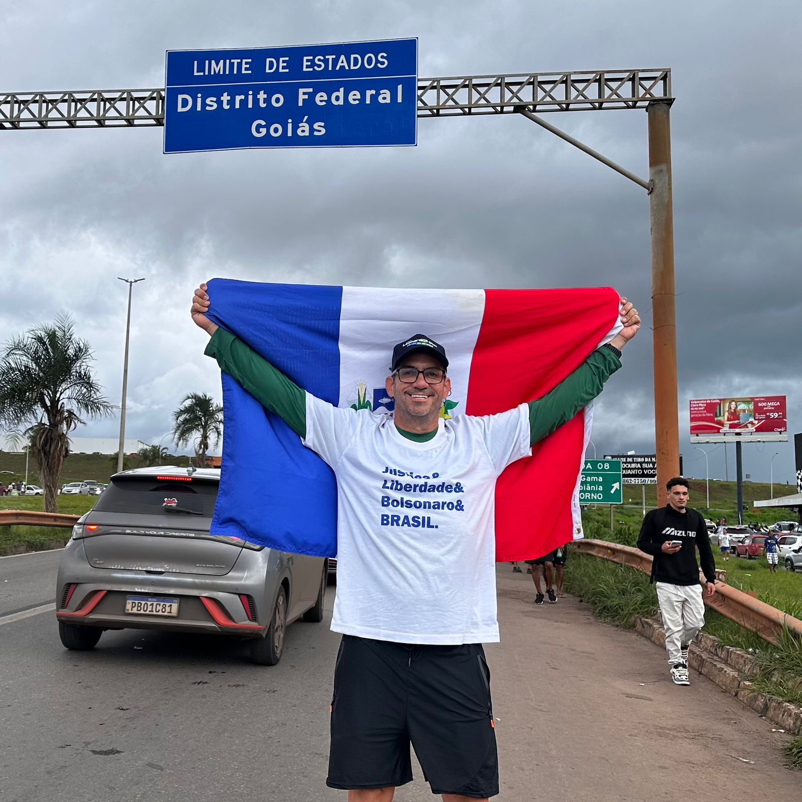 245db0a2-051f-472d-9933-f7c16f481311