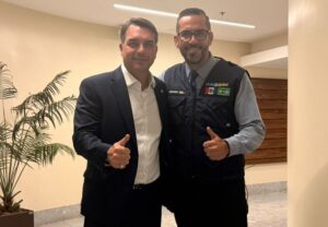 Leonardo Dias aprova Título de Cidadão Honorário de Maceió a Flávio Bolsonaro