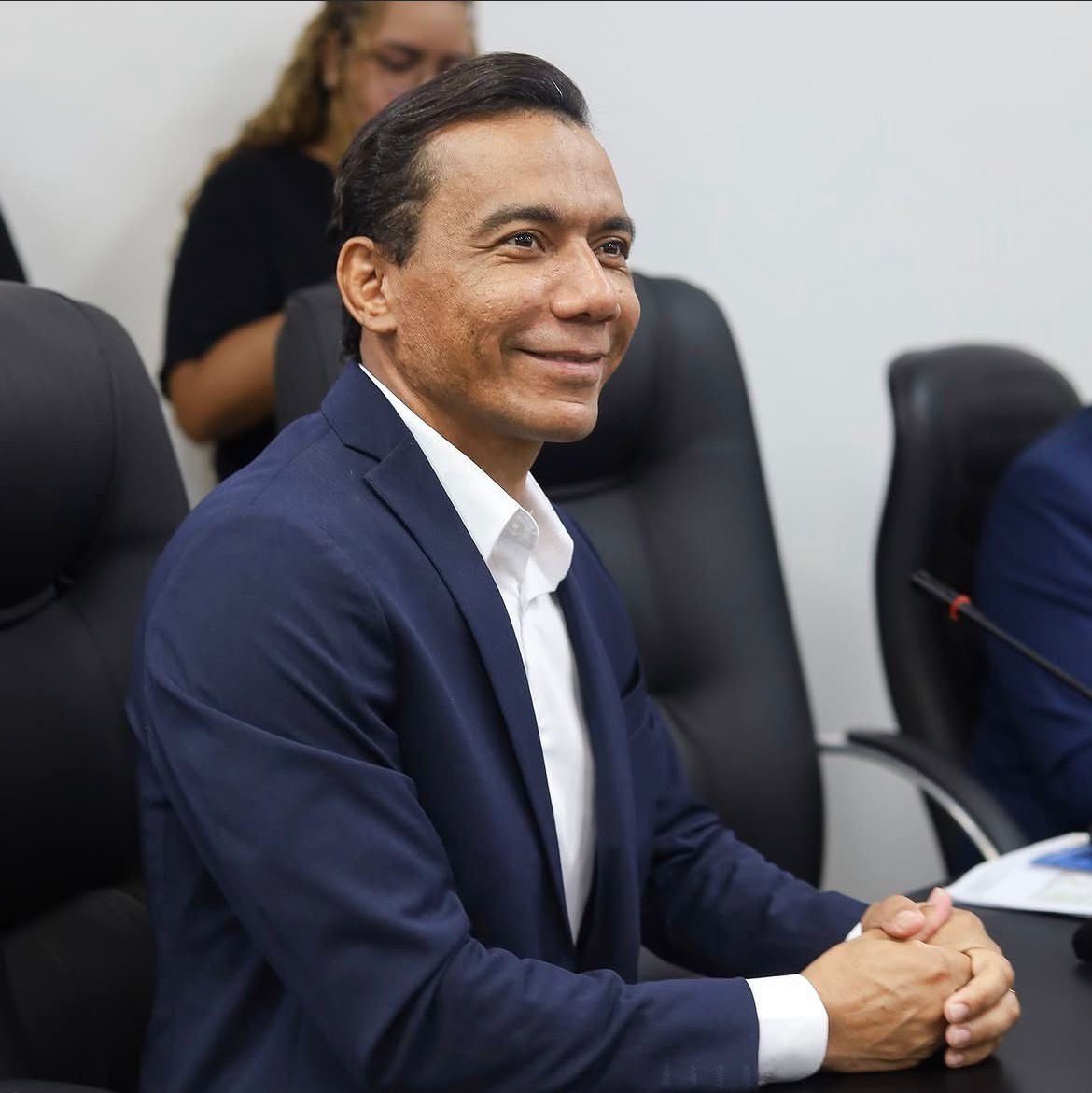 2a1568c5-a601-48c5-8526-7e0ee7afd741